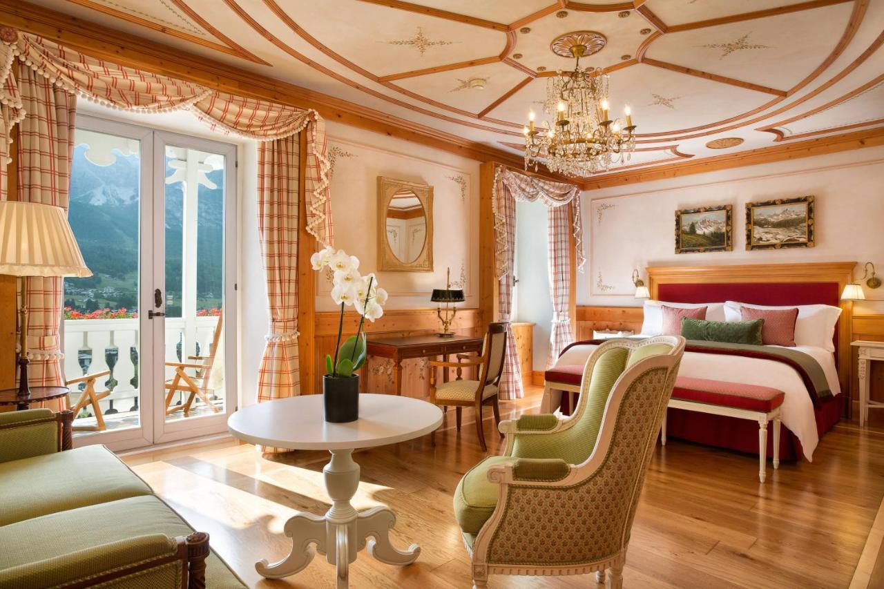 Cristallo, A Luxury Collection Resort & Spa, Cortina D 'Ampezzo Cortina d'Ampezzo Buitenkant foto
